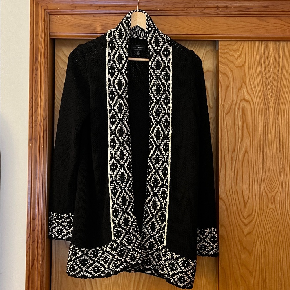 LUCKY BRAND Black and Cream Patterned Women's Sweater
